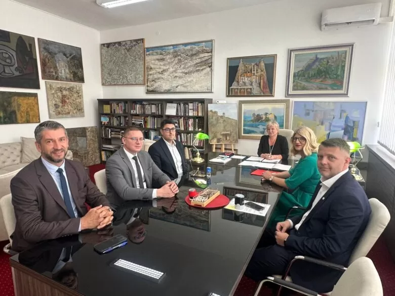 Potpisan ugovor vrijedan 200.000 KM za projekat uređenja i opremanja muzejsko galerijskog prostora SRC Banovac