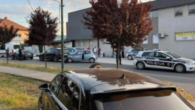 Saobraćajna nezgoda u Ilijašu: Sudar kod marketa Best, policija na terenu