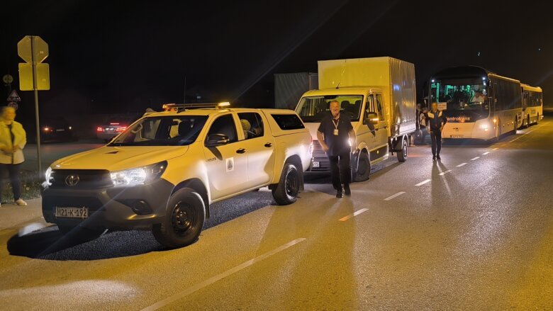 Iz Ilijaša za Nezuk krenula tri autobusa, 170 učesnika pješačkog pohoda Marš mira „Nezuk-Potočari“