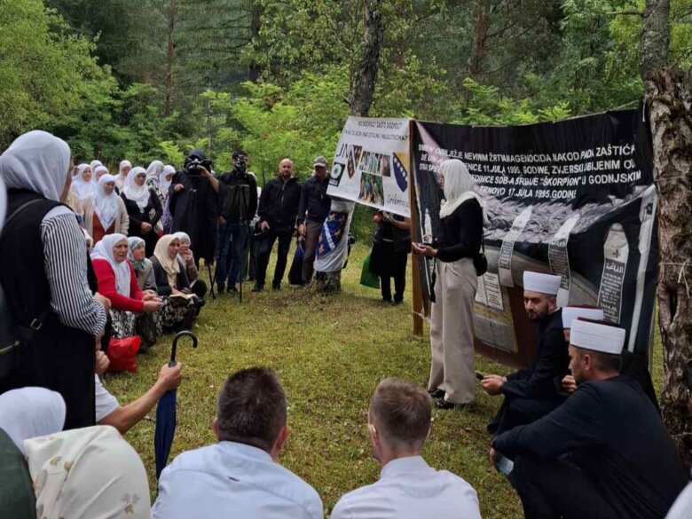 U Trnovu obilježena 30. godišnjica strijeljanja šestorice Srebreničana