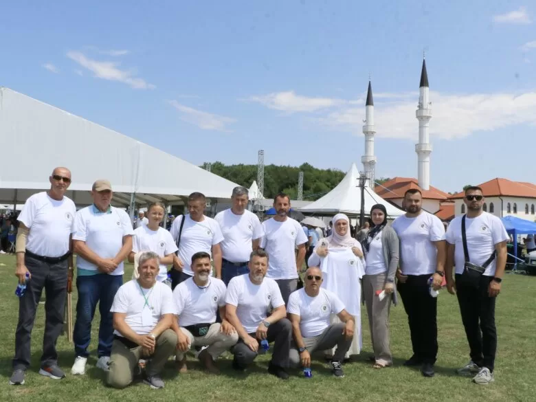 Delegacija Udruženja “Preživjeli genocida 11. juli 1995. Srebrenica” prisustvovala dženazi u Kamičanima