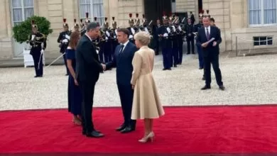 Bećirović u Parizu otvara Spomenik žrtvama genocida u Srebrenici