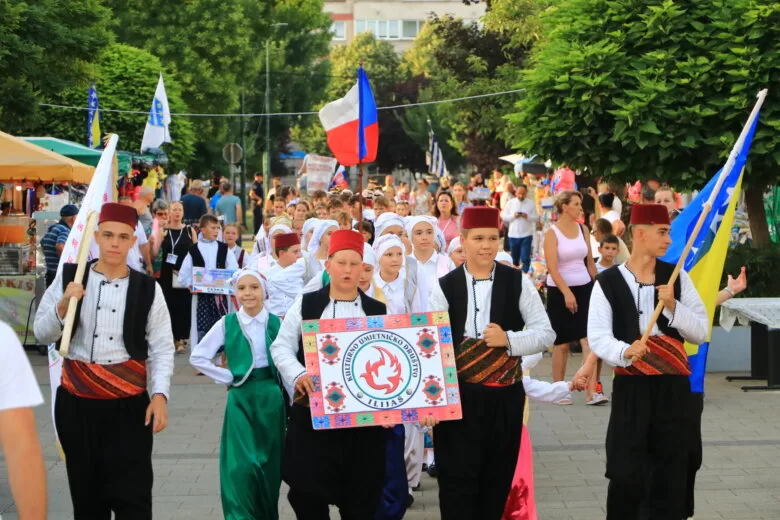 U Ilijašu održana 14. Međunarodna dječija smotra folklora