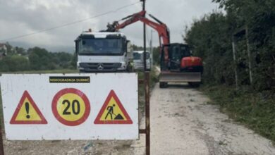 Počela rekonstrukcija puta u naselju Sovrle na području MZ Podlugovi (od Ine do Korita)