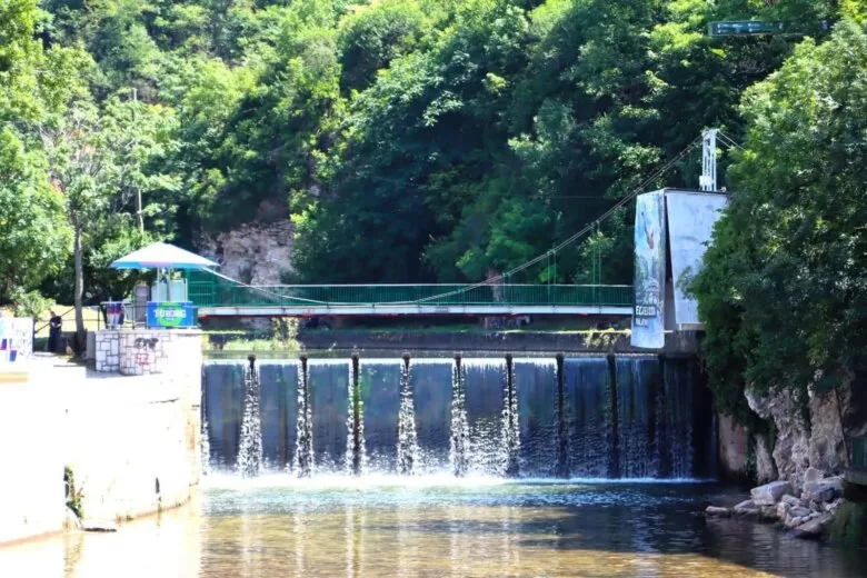 Skokovi koji oduzimaju dah: Sarajevo domaćin 11. izdanja „Bentbaša Cliff Divinga“