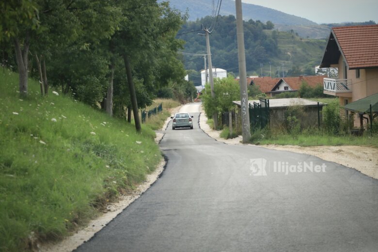 Izvršena sanacija puta u naselju Sovrle u Podlugovima kod Ilijaša
