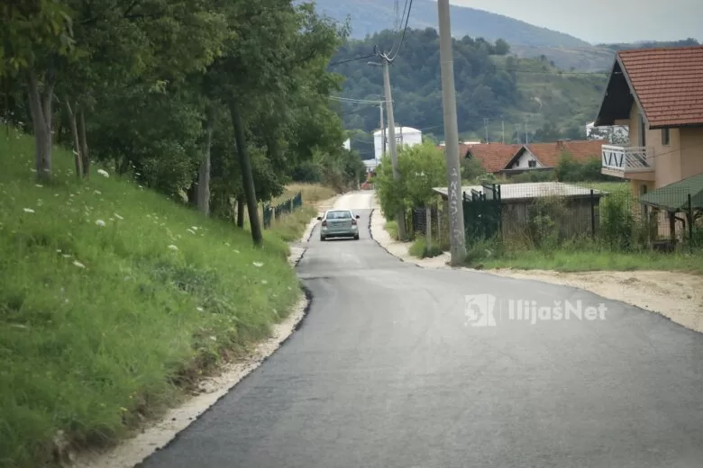 Izvršena sanacija puta u naselju Sovrle u Podlugovima kod Ilijaša
