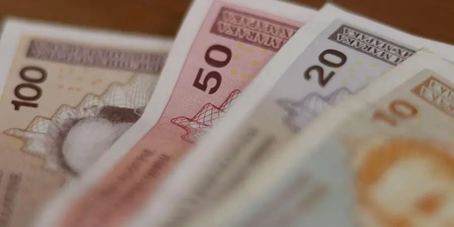 Isplata naknada korisnicima socijalne zaštite u KS