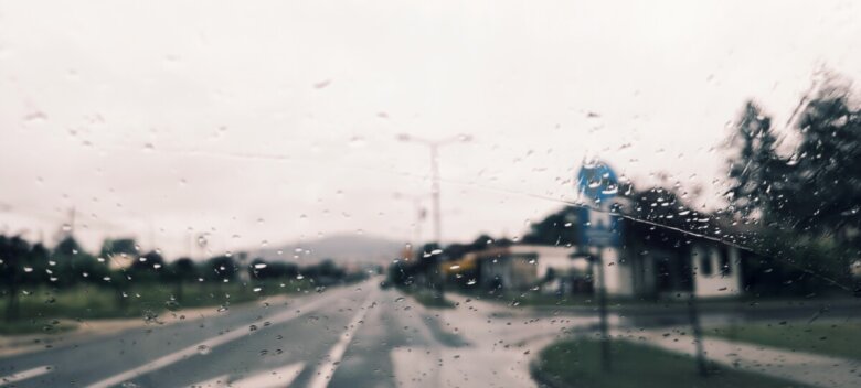 U BiH oblačno s pljuskovima i grmljavinom