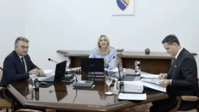 Glasovima Bećirovića i Komšića: Predsjedništvo BiH usvojilo budžet, osigurana sredstva za izbore za predsjednika RS