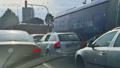 Zbog kvara autobusa na Skenderiji zabilježene velike gužve, obustavljen i trolejbuski saobraćaj prema Vogošći