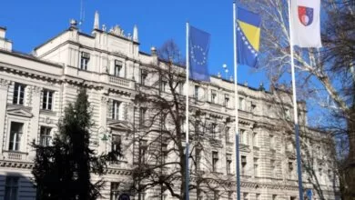 Vlada KS: Isplata regresa u septembru