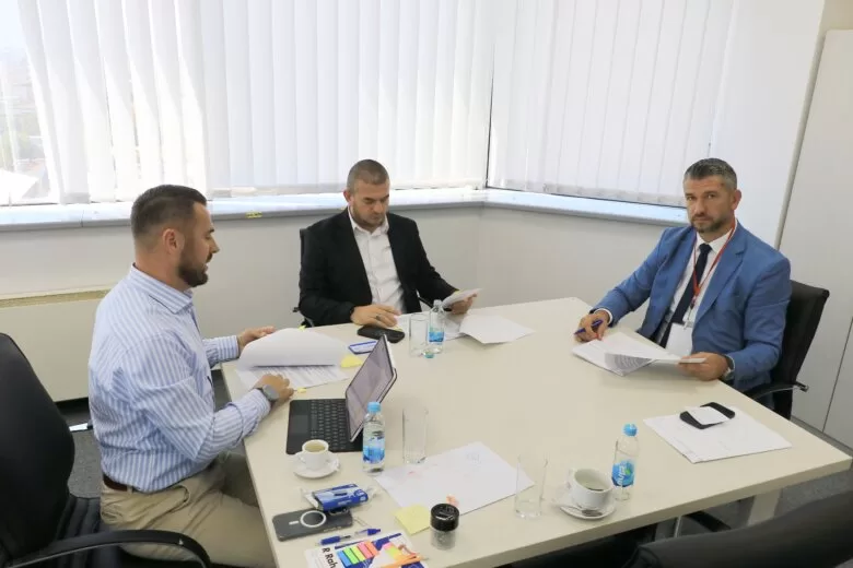 Načelnik Dovadžija potpisao ugovore vrijedne više od 346.000 KM