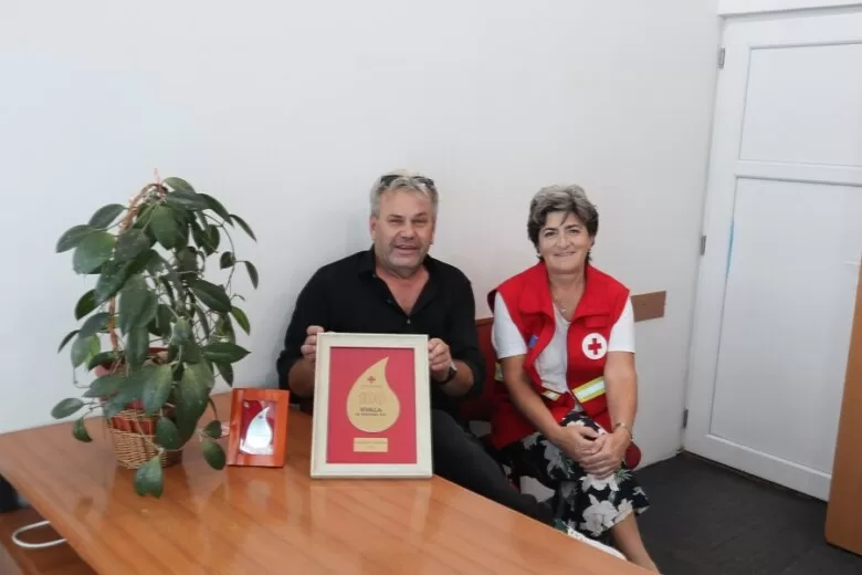 Muhidin Nuhanović darovao krv jubilarni -150. put