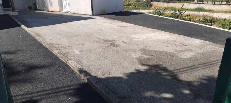 Humanost na djelu: Niskogradnja Durmić asfaltirala prostor ispred mekteba u Salkanovom Hanu