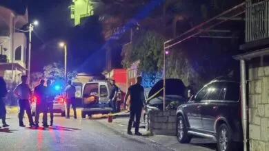 Nebojša Vukanović objavio da mu je ponovo zapaljen automobil ispred porodične kuće