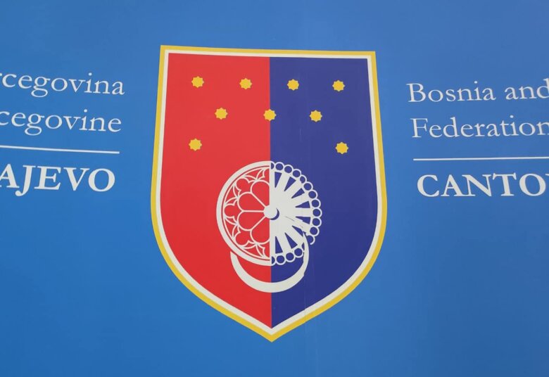 Počela isplata naknada po osnovu zaštite porodice s djecom za august 2025.