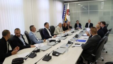 Premijer Nihad Uk i ministar Mladen Pandurević održali sastanak s direktorima kantonalnih javnih komunalnih preduzeća