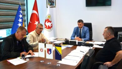 Potpisani ugovori za redovno održavanje i rekonstrukciju puteva u Ilijašu