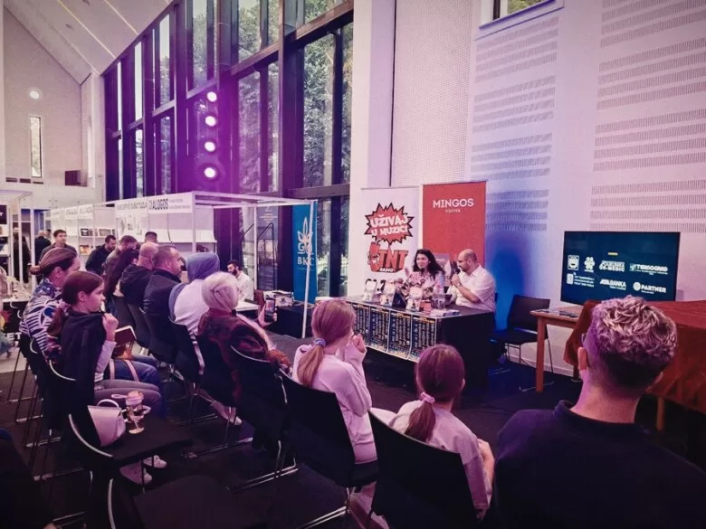 Na Sajmu knjige u Tuzli promovisana knjiga Admira Džanke “Moj mačak se zove Greg”