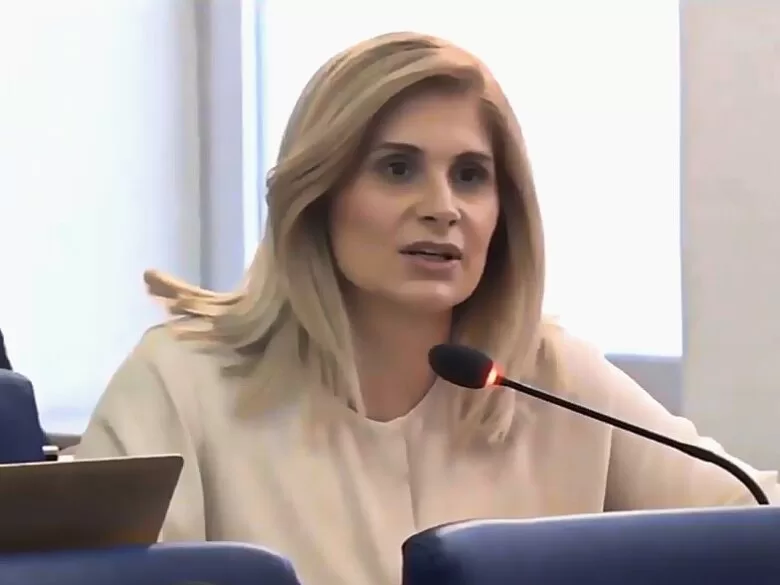 Delegatkinja u Domu naroda Parlamenta Federacije BiH, Vildana Bešlija pokrenula inicijativu za zabranu fizičkog kažnjavanja djece