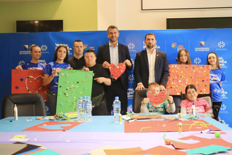 Dječijom radionicom u Biznis centru najavljeno obilježavanje “Dječije nedjelje”