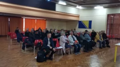 Elvir Čutura u Visokom održao predavanje za pčelare