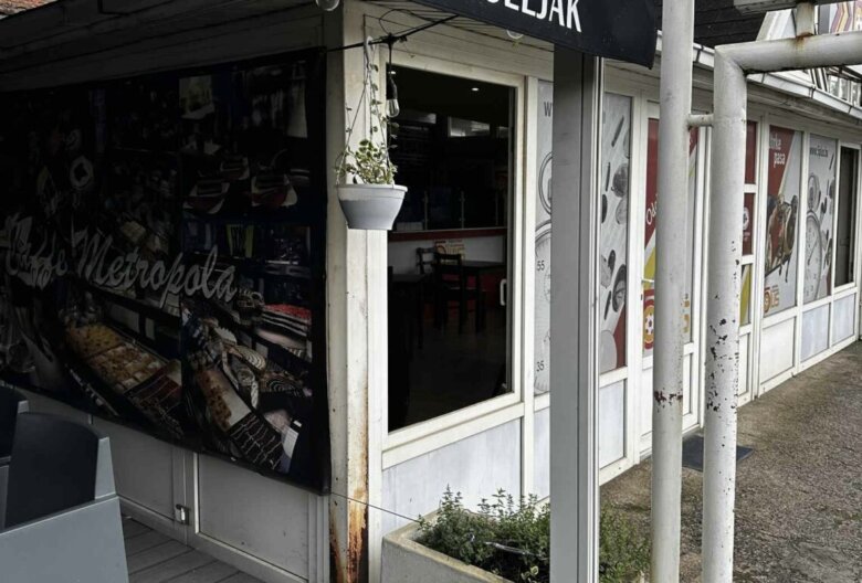 U Ilijašu nepoznata osoba oštetila više objekata – pričinjena velika materijalna šteta