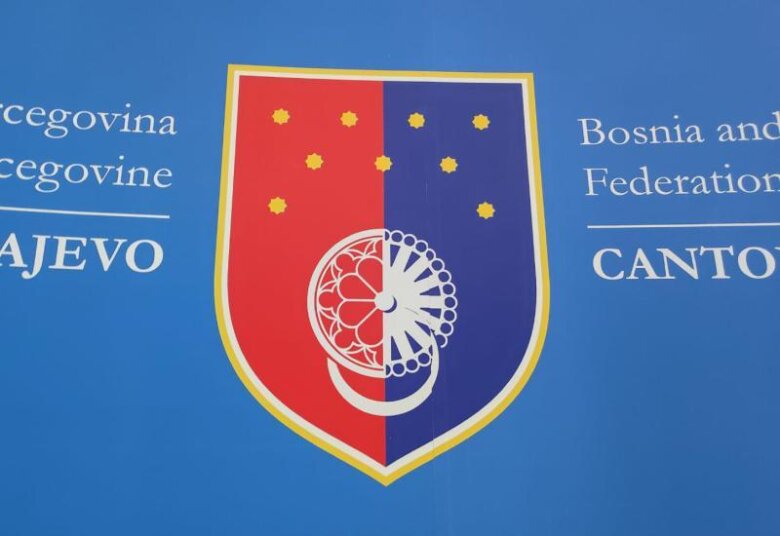 Počela isplata naknada po osnovu zaštite porodice s djecom za septembar 2025.