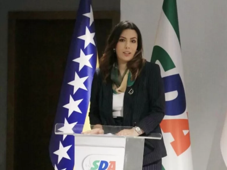 Amela Divović o apsurdu: U pink oktobru Zavod ukinuo sufinansiranje!