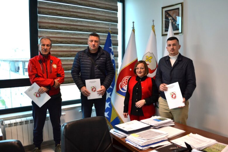 Potpisani ugovori o dodjeli sredstava službama zaštite i spašavanja sa područja općine Ilijaš