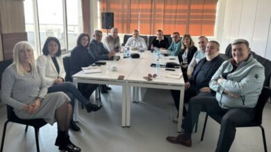 Sindikati pozivaju na masovnost: Protesti uposlenih u državnim institucijama 27. novembra u 12.05 sati