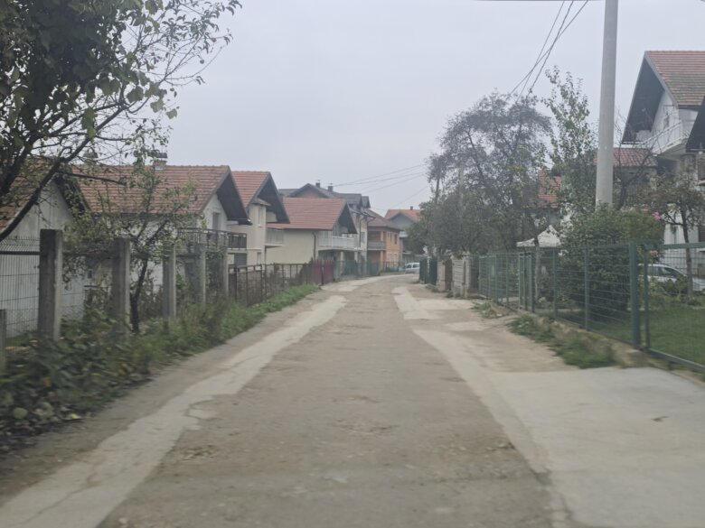 U ponedjeljak obustava saobraćaja zbog sanacije puta u Podlugovima