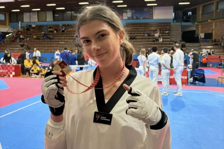 Taekwondo reprezentativka BiH  Ada Avdagić zlatna na Croatia Openu u Zagrebu