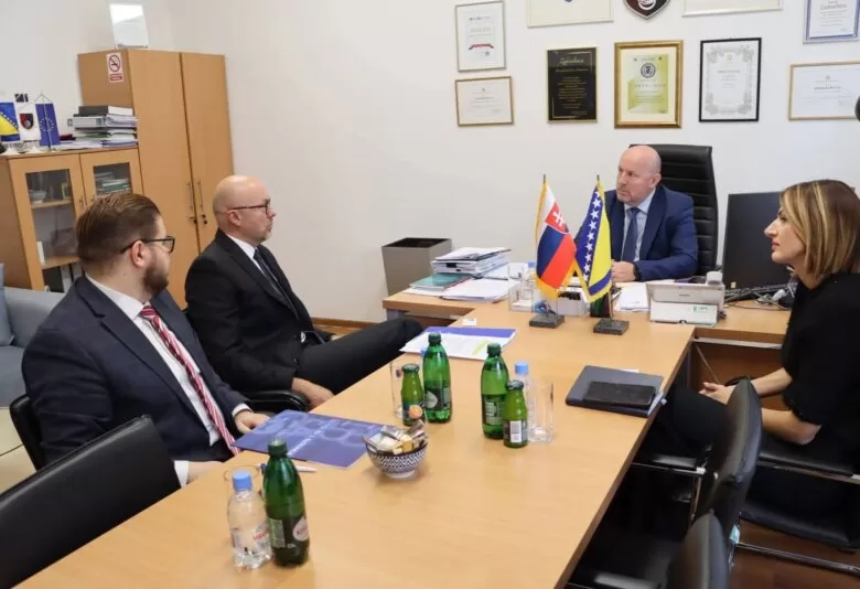 Službena posjeta ambasadora Slovačke Republike ministru zdravstva KS