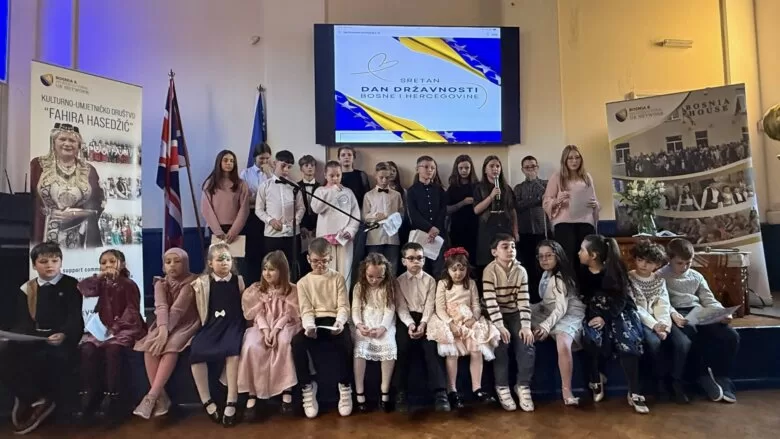 GENERACIJE UJEDINJENE U LJUBAVI PREMA DOMOVINI: PROSLAVA DANA DRŽAVNOSTI U BIRMINGHAMU