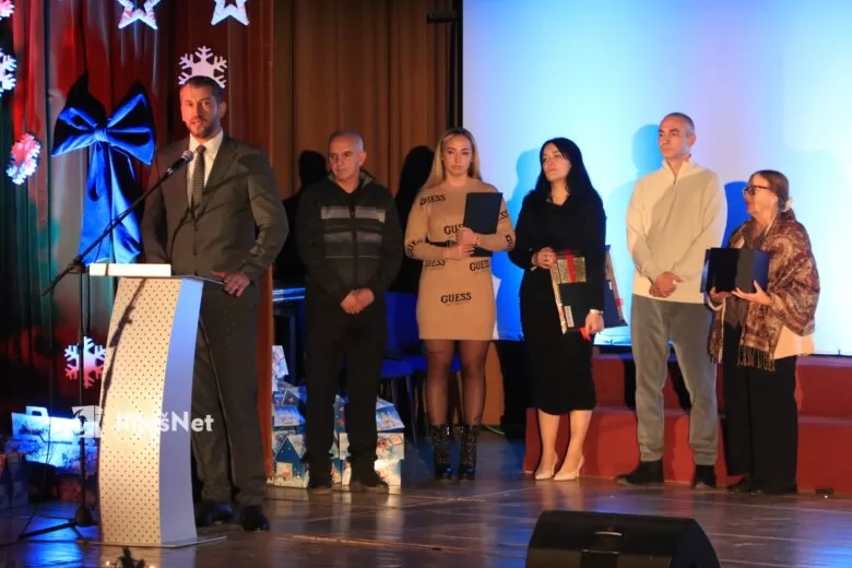 Održan 11. Božićni Koncert U Ilijašu: Praznična Večer Muzike, Zajedništva I Radosti