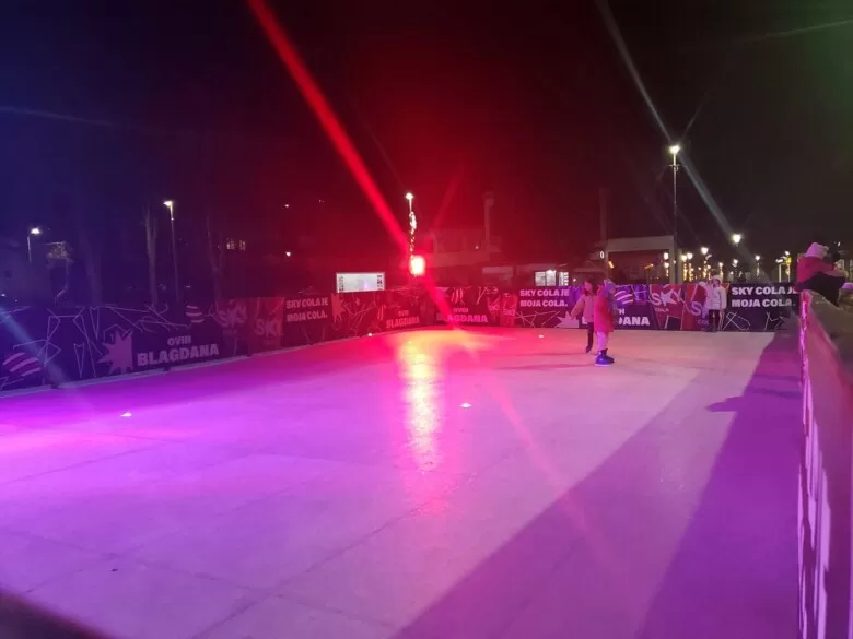 Ledena Ploha Stiže U Ilijaš U Sklopu „ilijaške Zime“