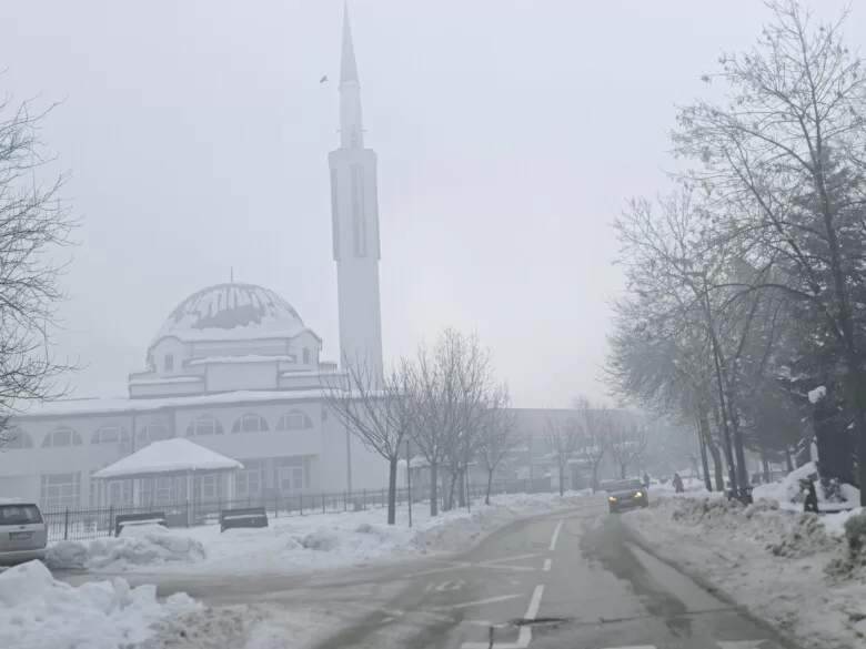 Danas do minus 16 stepeni