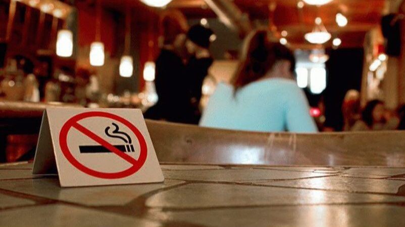 Zabrana pušenja u RS će ipak sačekati: Ana Trišić Babić zakon vratila u ponovnu proceduru