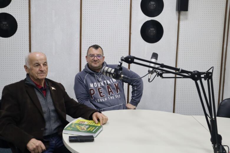 Đoko Zečević: Pčele u krizi, znanje, nauka i ljubav kao spas