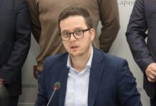 Nihad Uk podnio ostavku na poziciju premijera Kantona Sarajevo