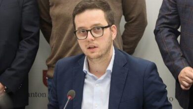 Nihad Uk podnio ostavku na poziciju premijera Kantona Sarajevo