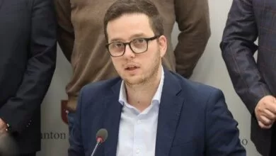 Nihad Uk podnio ostavku na poziciju premijera Kantona Sarajevo