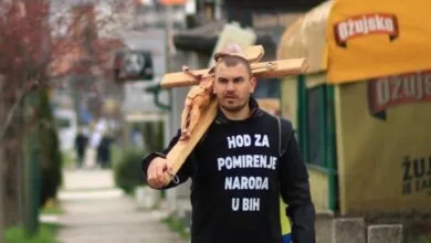 „Križ oprosta“, nova pjesma donosi snažnu poruku pomirenja kroz kadrove Hoda mira širom BiH