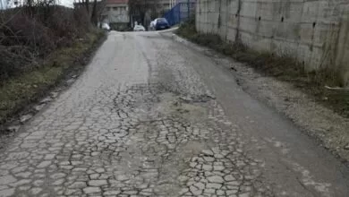 Mještani traže hitnu sanaciju oštećenog puta u Industrijskoj zoni Željezara