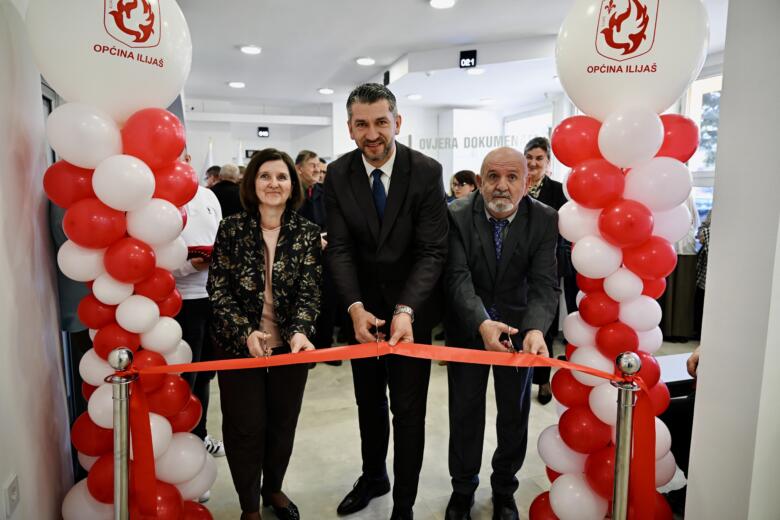 U Ilijašu svečano otvoren savremeni Centar za pružanje usluga građanima