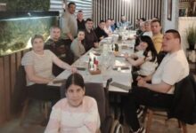 Toplina i dobrota na zajedničkom iftaru: Lijep gest prijatelja Udruženja „Budi mi drug“