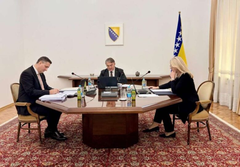 Predsjedništvo BiH u zvaničnoj posjeti Svetoj Stolici