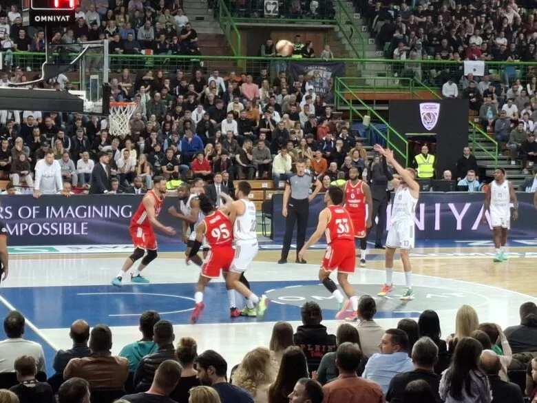 Dubai pregazio Zvezdu u efikasnoj utakmici ABA lige pred sarajevskom publikom